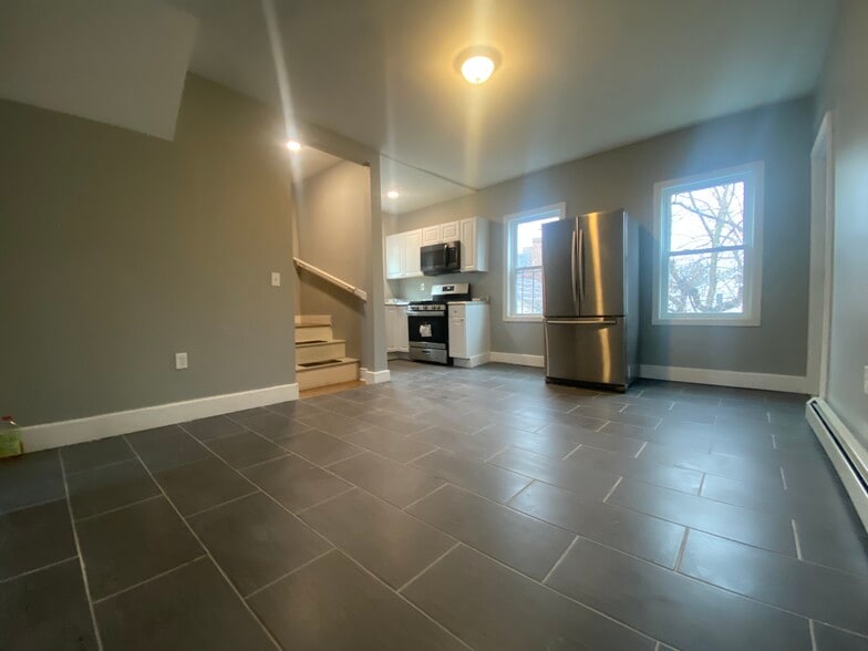 Open Kitchen/Dinning Room - 194 Messer St