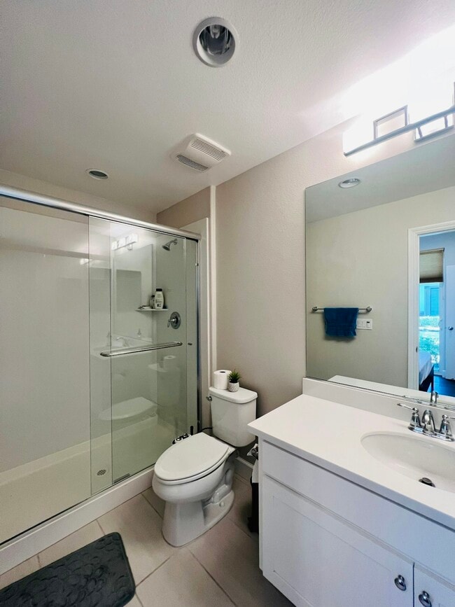 Building Photo - 1494 Arcangel Ter