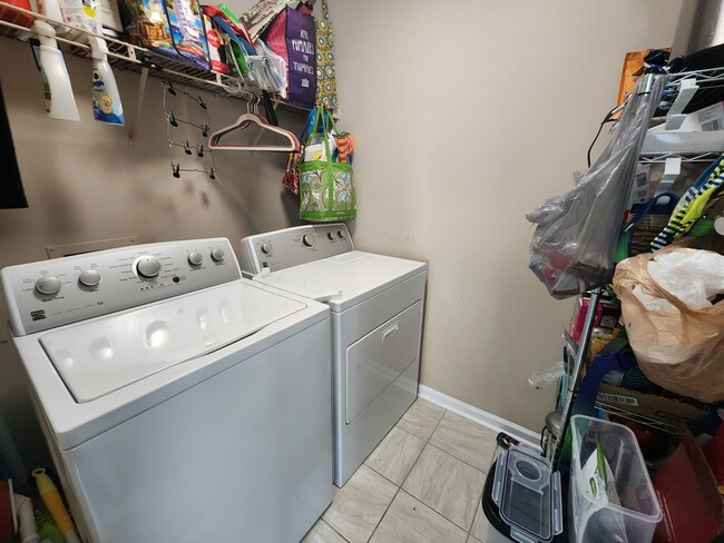 Building Photo - Cozy 3 Bedroom 2 Bath Corner Lot in Columbus, GA