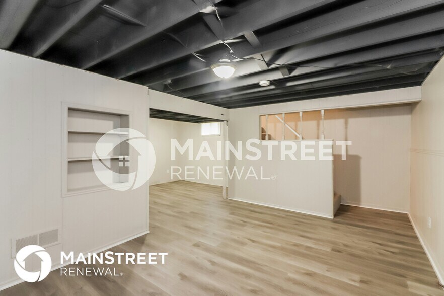 Building Photo - 13206 15 St