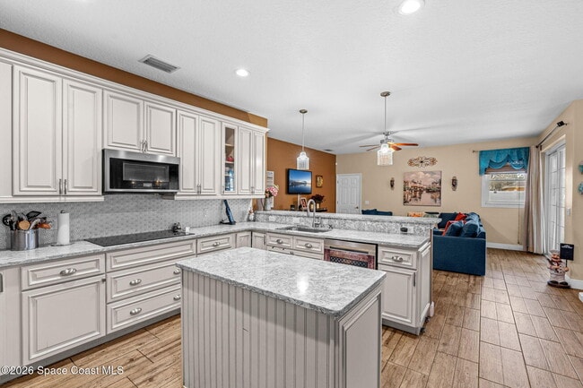 Building Photo - 273 Wading Bird Cir SW