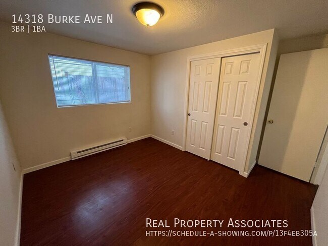 Building Photo - 14318 Burke Ave N