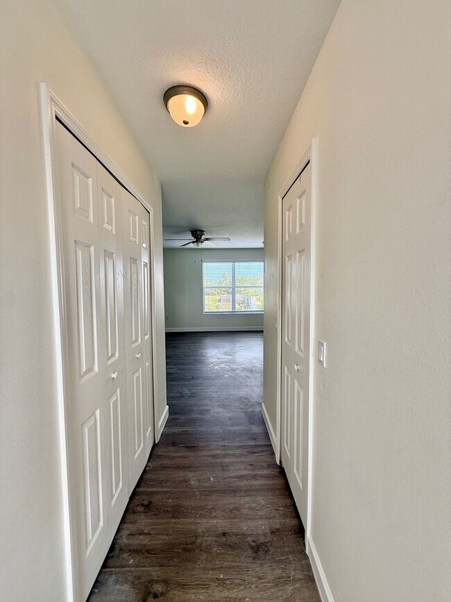 Building Photo - GORGEOUS, Large Completely Renovated Two-Story 4/2.5 PLUS LOFT in POINCIANA VILLAGES!