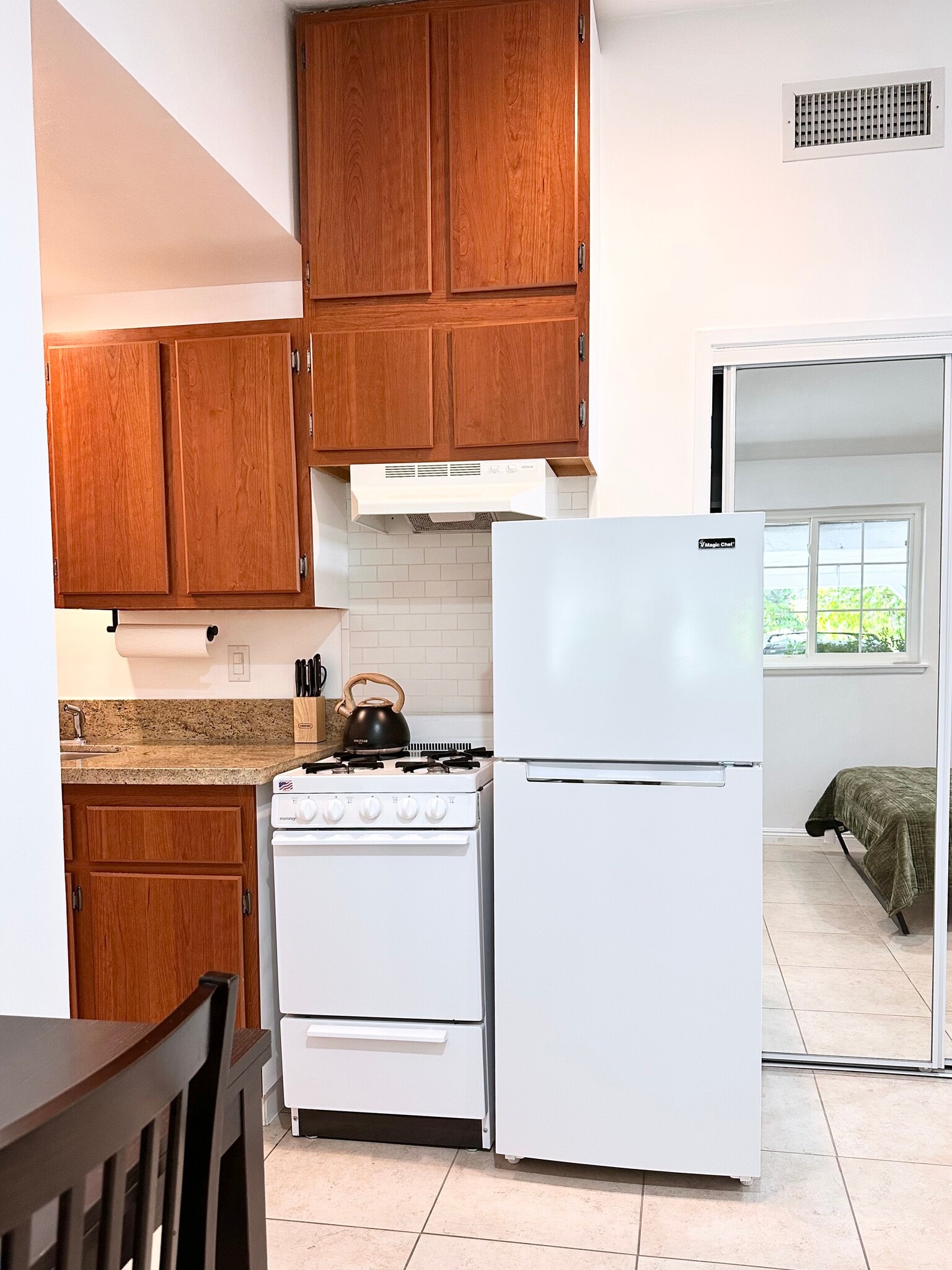 Building Photo - 20425 Aetna St