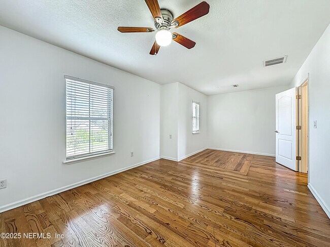 Building Photo - 346 Hefferon Dr