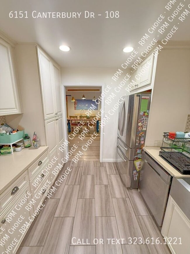 Building Photo - 6151 Canterbury Dr