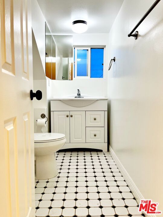 Building Photo - 14744 Magnolia Blvd