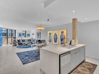 Building Photo - 101 Crandon Blvd