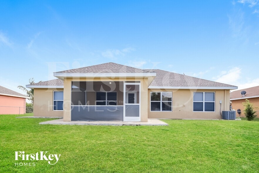 Building Photo - 414 Willowbrook Dr