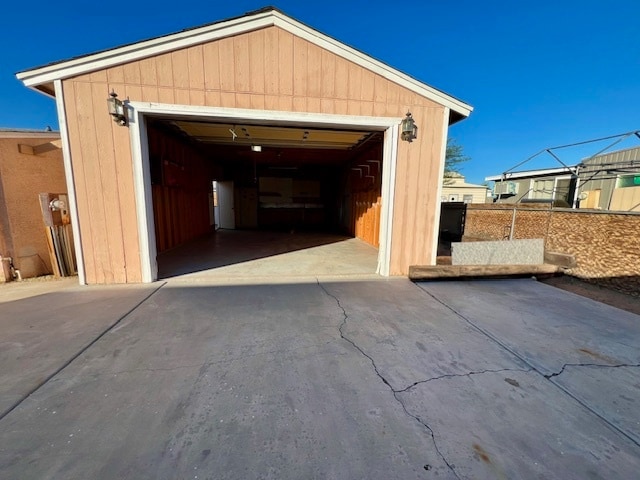 Building Photo - 560 Ramar Rd