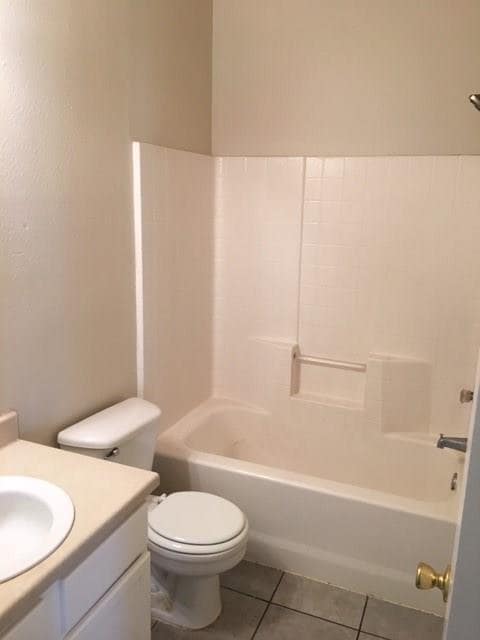 Building Photo - 508 Tablerock Cir