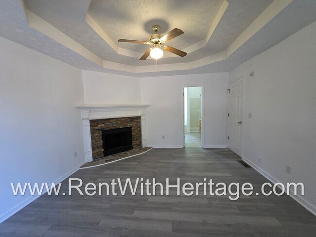 Building Photo - Amazing 3 Bedroom/ 2 Bath Home / Semi Finished Basement /  Exercise Room or Flex Room / Beautiful...