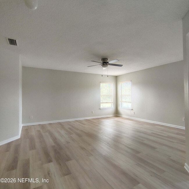 Building Photo - 76195 Deerwood Dr