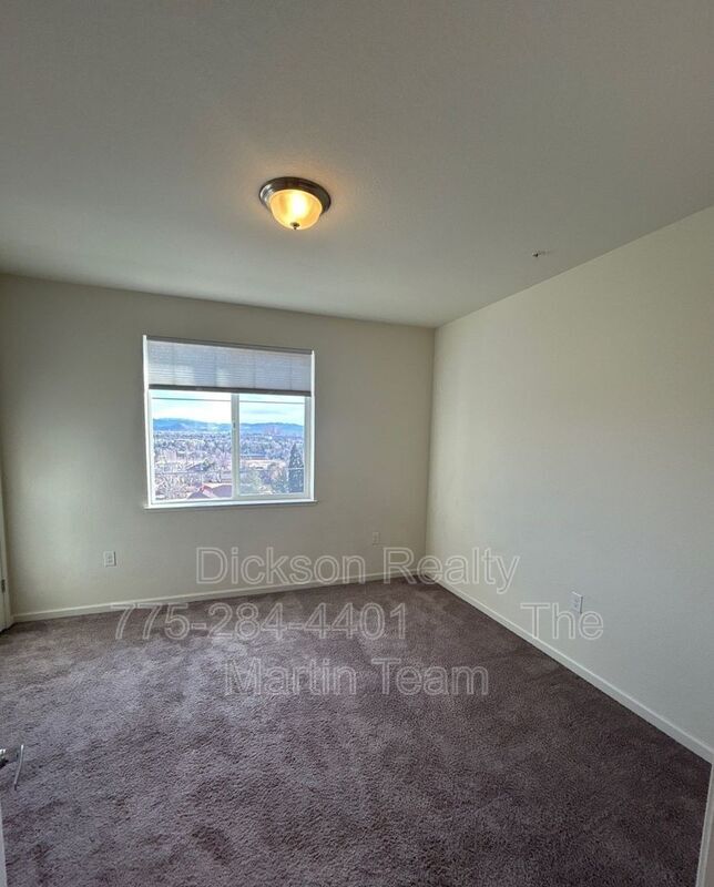 Building Photo - 3195 Sterling Ridge Cir