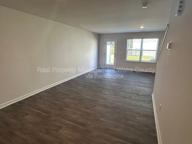 Building Photo - 8539 Beckett Chase Wy