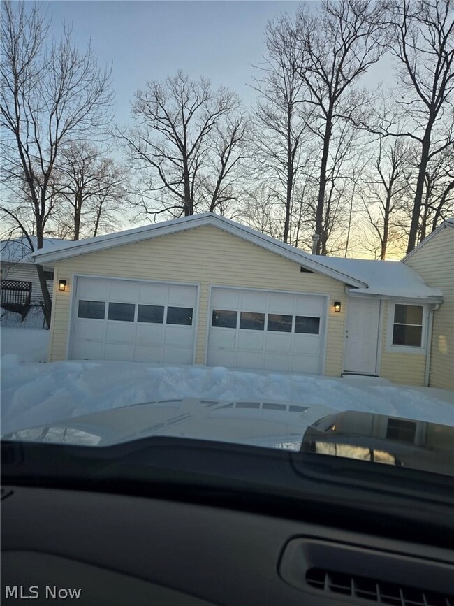 Building Photo - 315 Redfern Rd