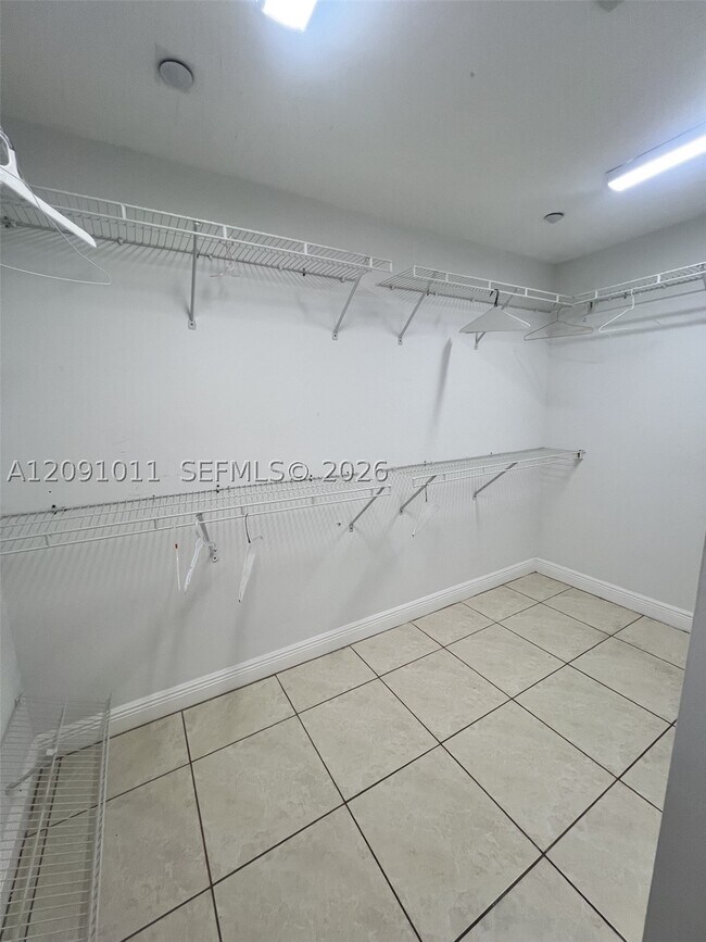 Building Photo - 10750 NW 66th St