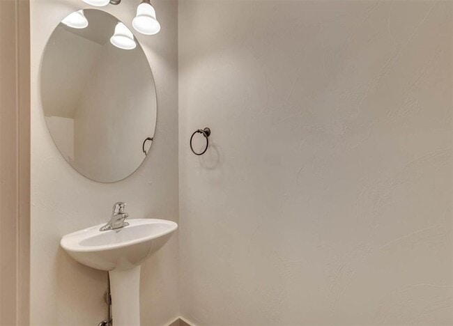 Building Photo - 3156 Catkin Lane