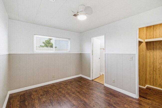 Building Photo - Spacious 2 Bed, 2 Bath Retreat in Charming Boulder City!