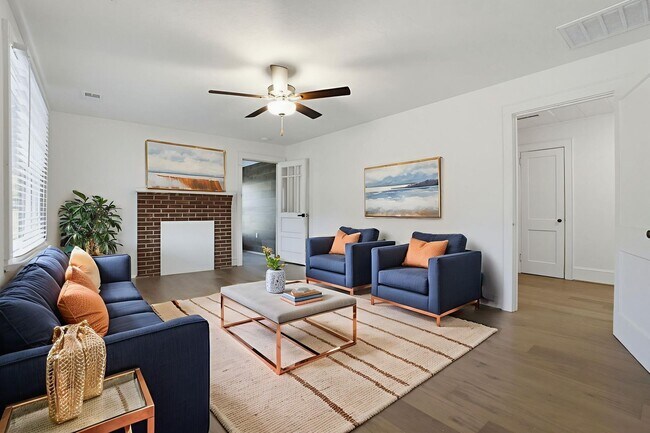 Building Photo - 3 Bedroom Newly Renovated Home in Central SC