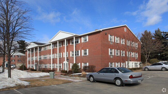 Primary Photo - 180 Capitol St