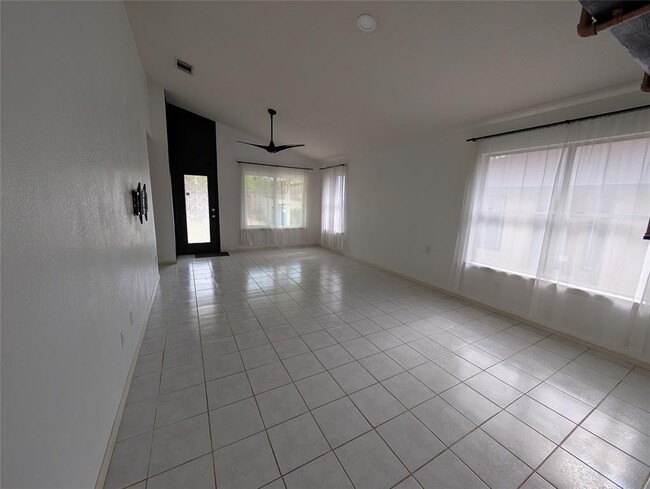 Building Photo - 17745 Loch Linnhe Loop