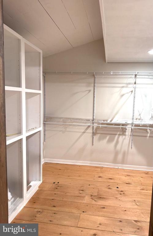 Building Photo - 82 Linvale Rd