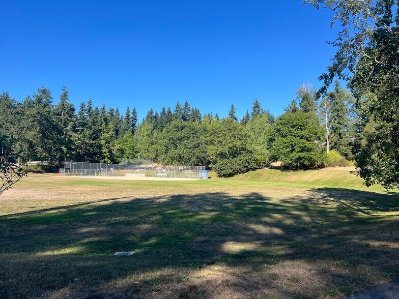 Building Photo - 21112 Locust Way