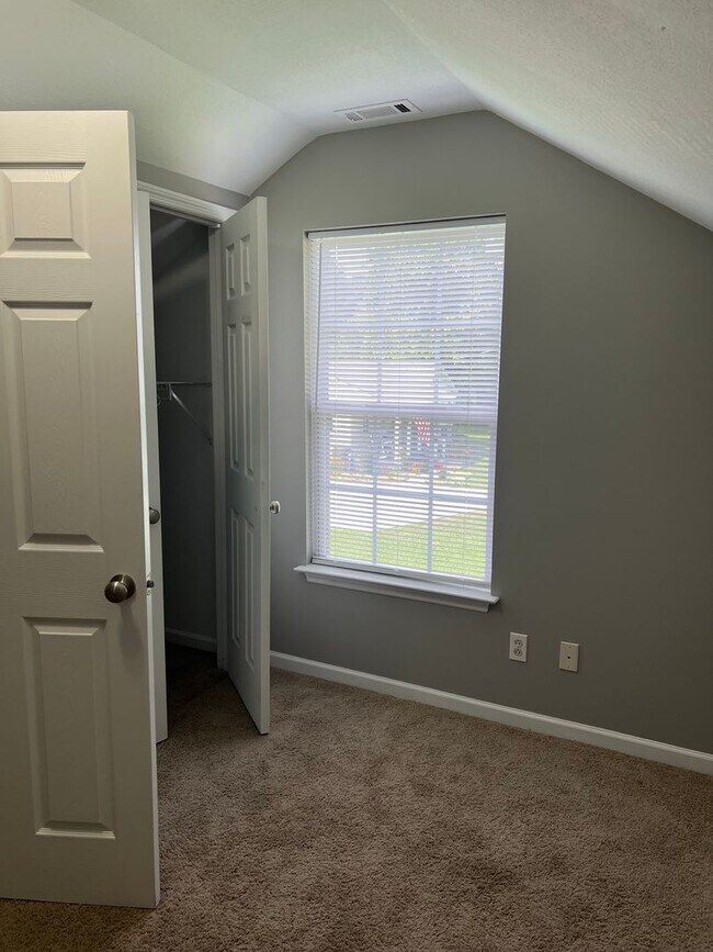 Building Photo - Convenient Location in Ooltewah