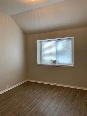 Building Photo - 656 Minkel Dr