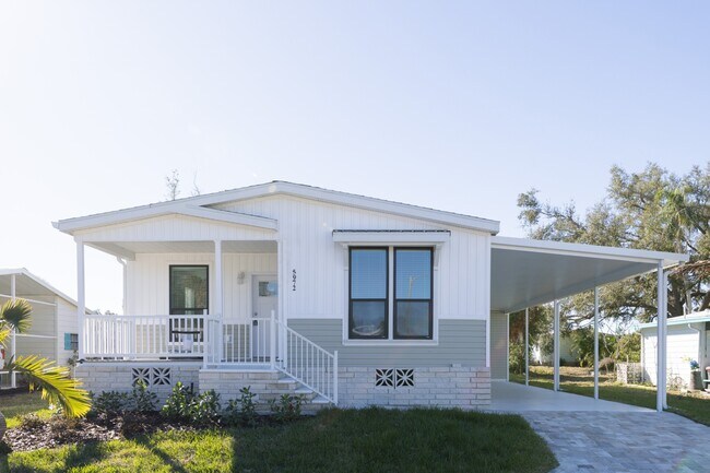 Building Photo - 5972 Brigadoon Wy