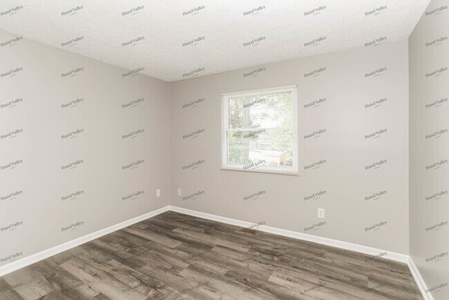 Building Photo - 816 Suncreek Ct