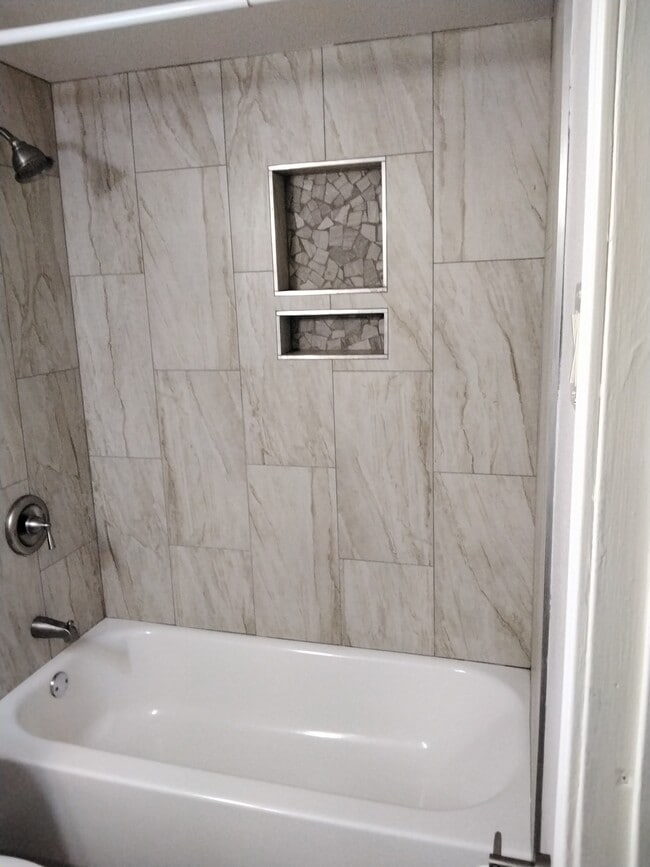 Building Photo - 3253 W Country Gables Dr