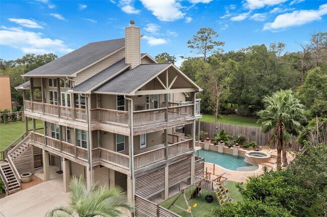Building Photo - 4525 Beacon Hill Dr