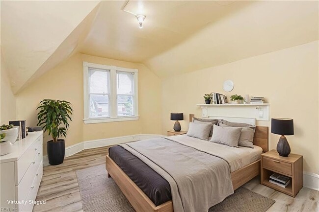 Building Photo - 146 Florida Ave