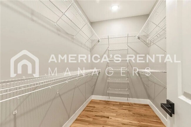 Building Photo - Spacious New Construction on 1.3 Acres!