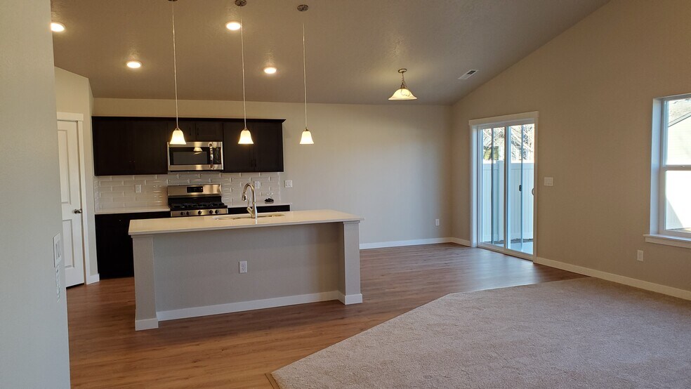 Building Photo - 16918 N Gwinnett Ave