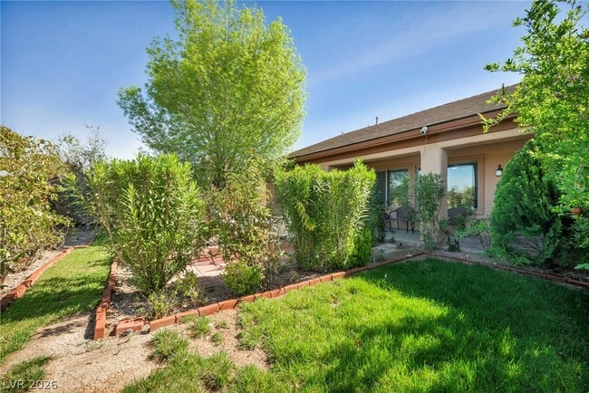 Building Photo - 3787 Budenny Dr