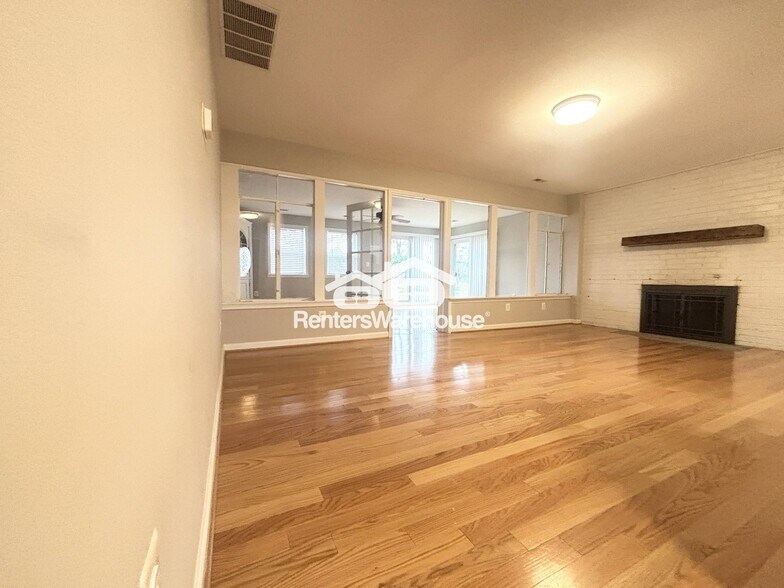 Building Photo - 7223 16th Ave