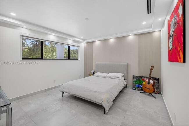 Building Photo - 3000 Riverland Rd