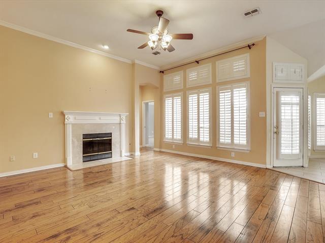 Building Photo - 1052 Village Pkwy