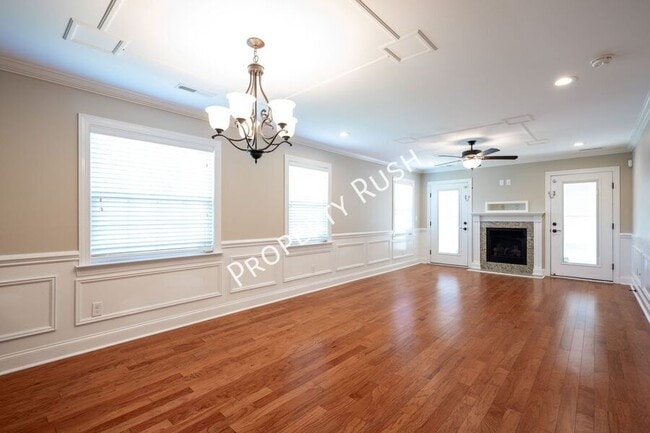 Building Photo - 3606 Brass Lantern Way