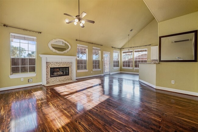 Building Photo - 3403 Hickory Creek Dr