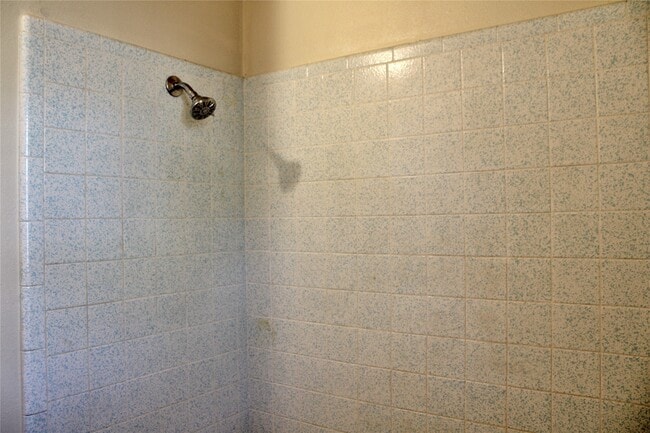 Building Photo - 1126 Jackson St