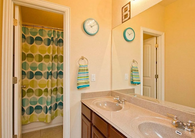 Building Photo - Charming 4 beds 2.5 baths in Pflugerville