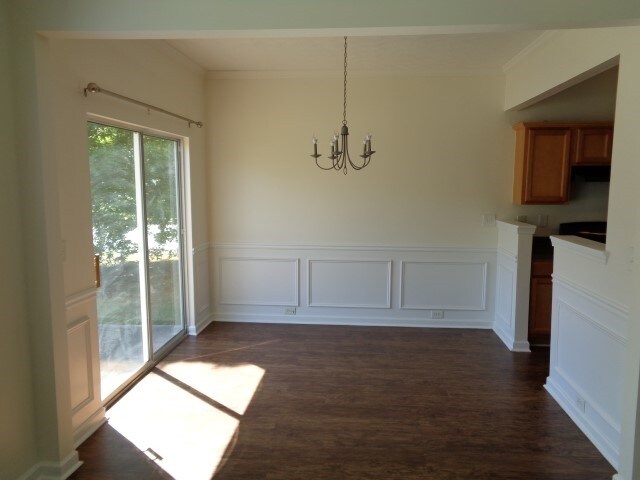 Building Photo - 4305 Windale Dr NW