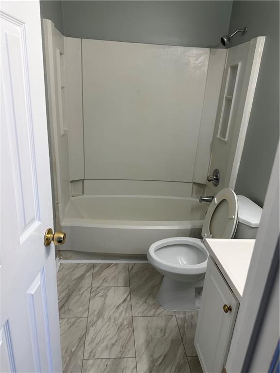 Building Photo - 34 Forest Pl