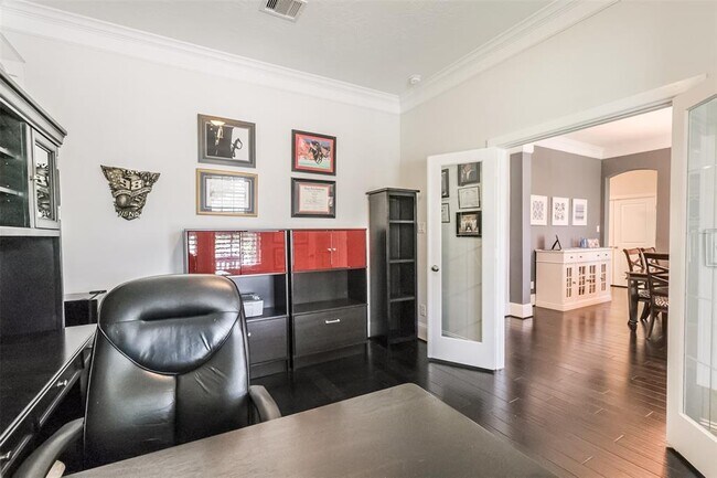 Building Photo - 3602 Rosalie Park Ct