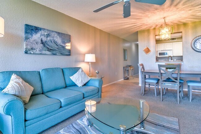 Building Photo - 900 Cove Cay Dr