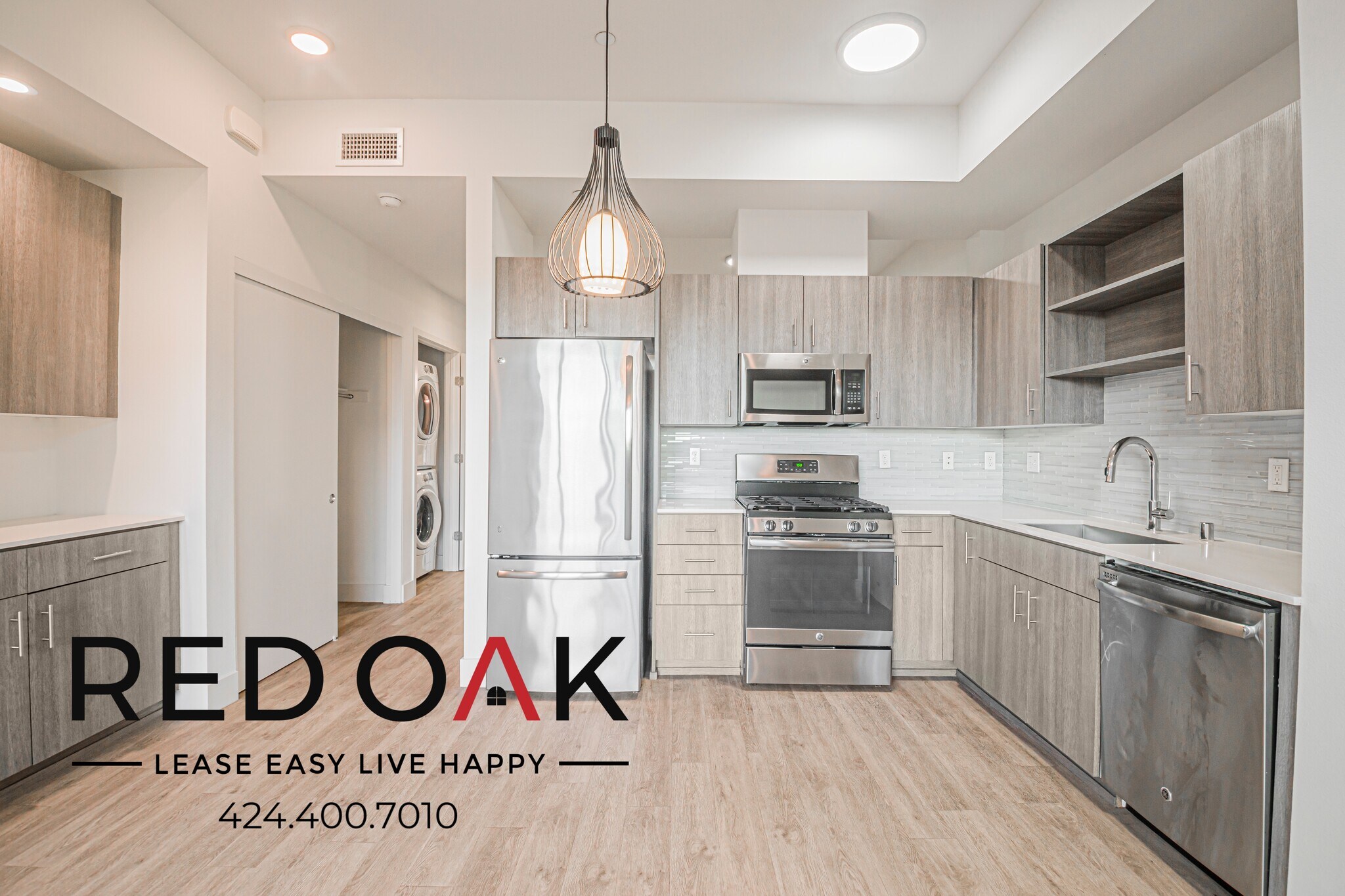 Building Photo - 1331 W 7th St